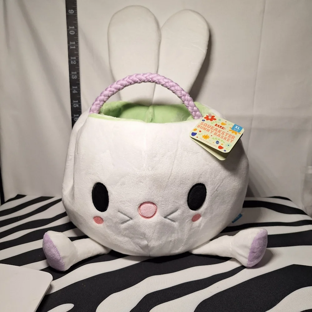 NWT Bark Squeakster Bunny Basket Dog Toy XL